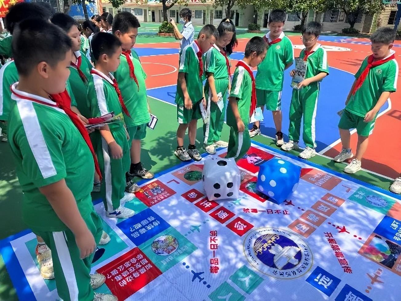 江海区小学最新领导团队，引领未来教育的新篇章